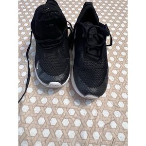 Nike Air Max 270 Boy's Size Running Shoes Black White See Des